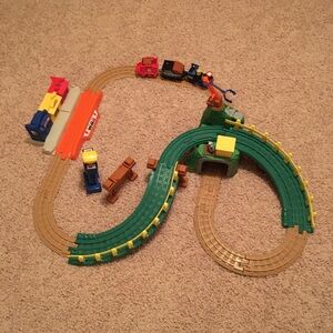 Fisher Price GeoTrax Remote Control Timber town Railway